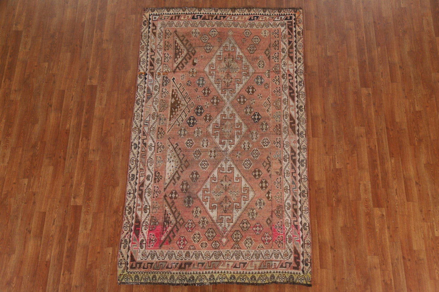 Vintage Wool Qashqai Persian Area Rug 5x8