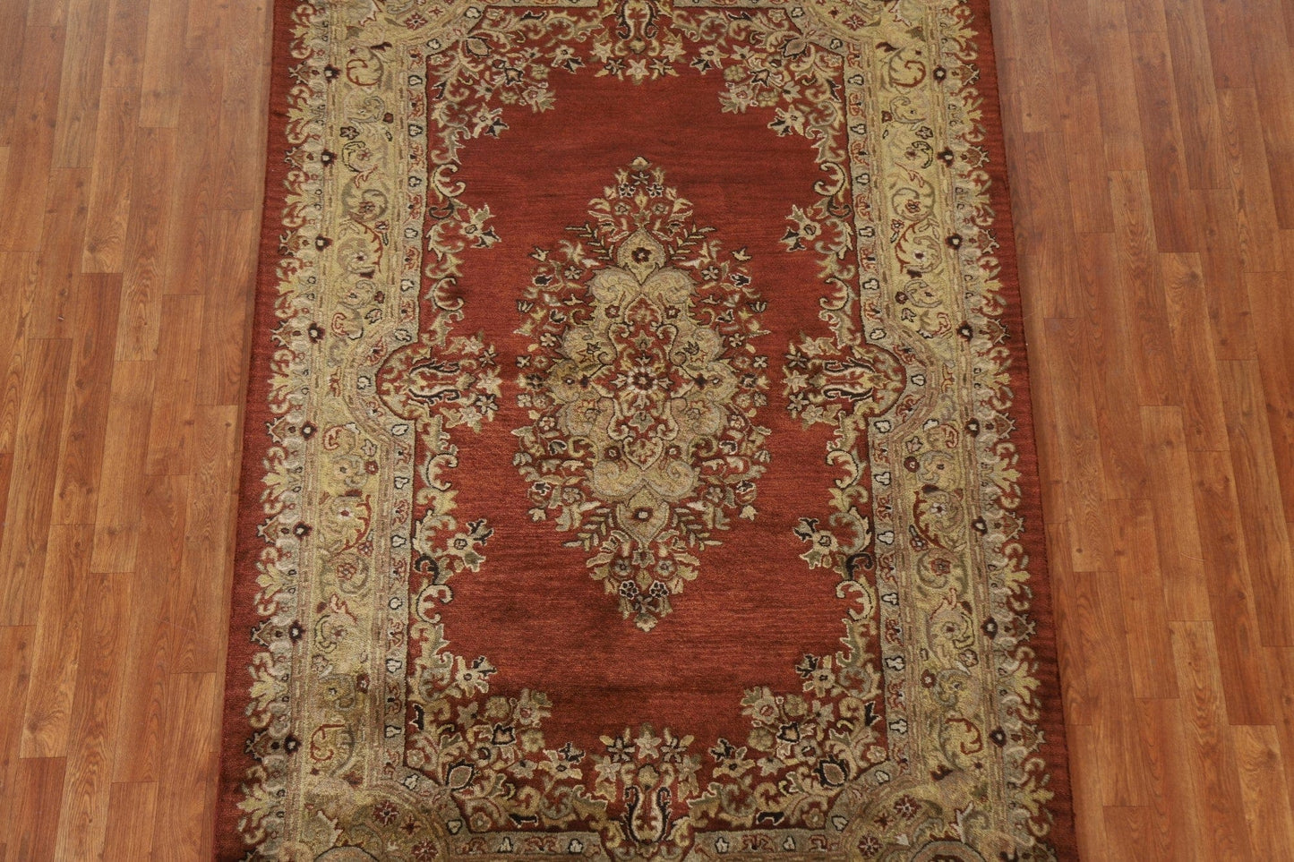 Hand-Tufted Wool Aubusson Indian Rug 5x8