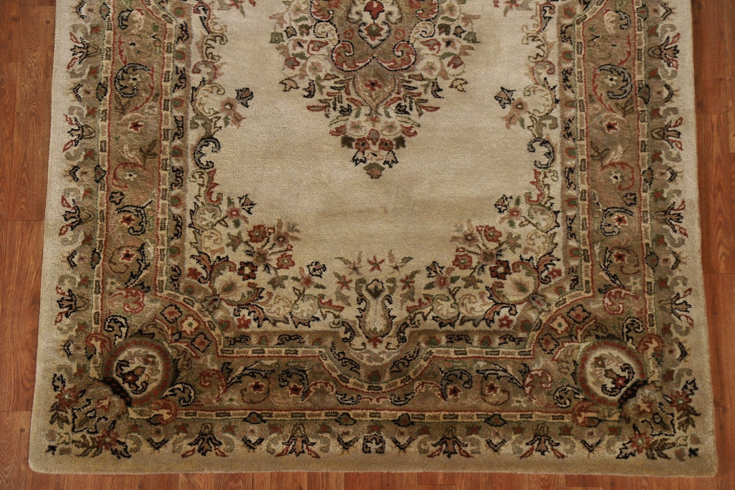 Traditional Aubusson Indian Area Rug 5x8