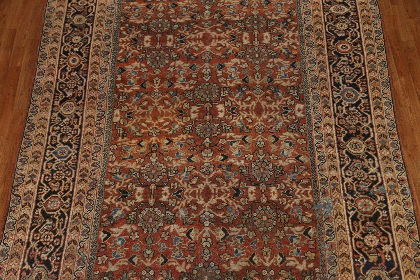 Antique Floral Mahal Persian Area Rug 8x11