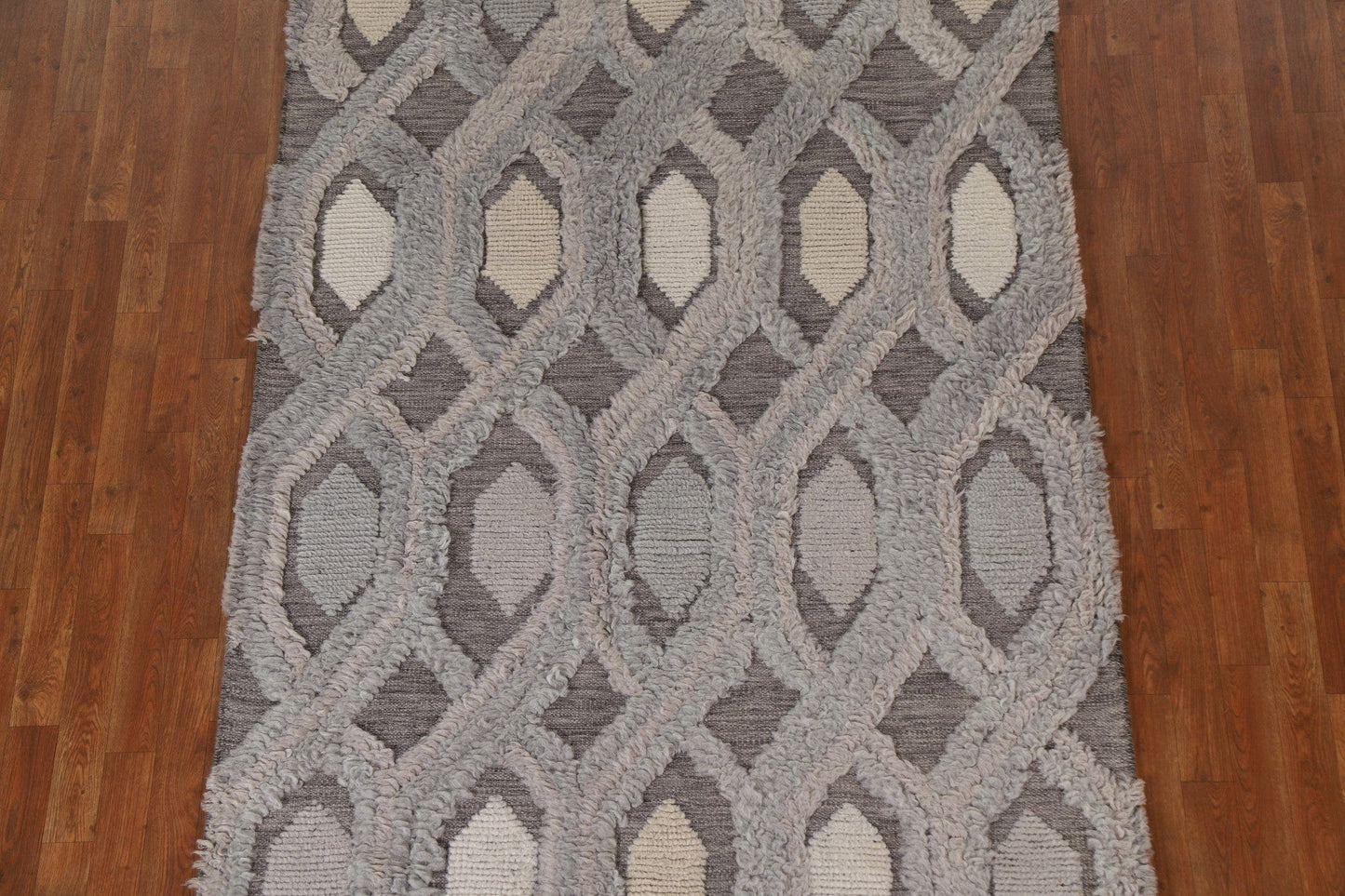 Trellis Moroccan Wool Area Rug 5x8