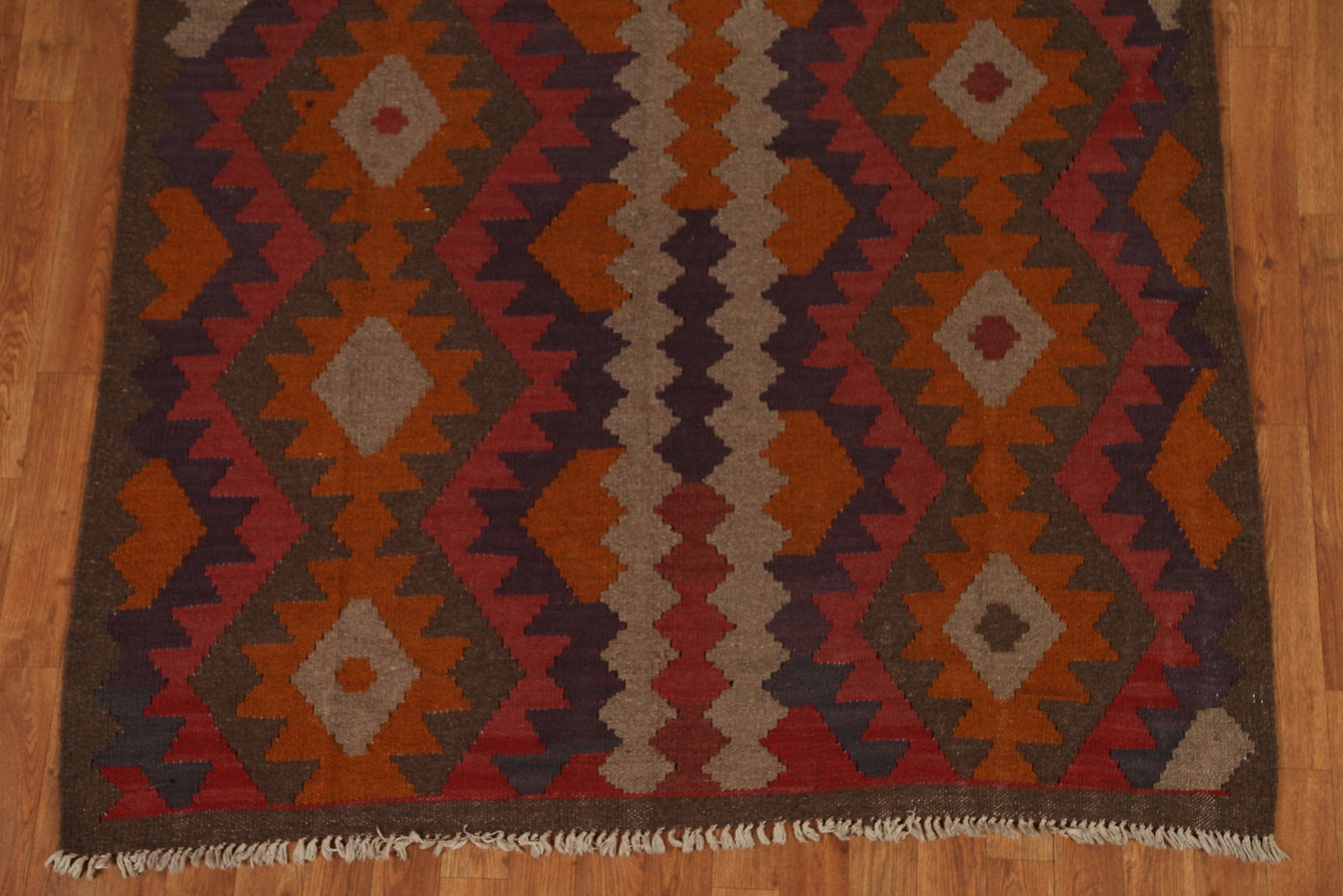 Hand Woven Wool Kilim Area Rug 5x8