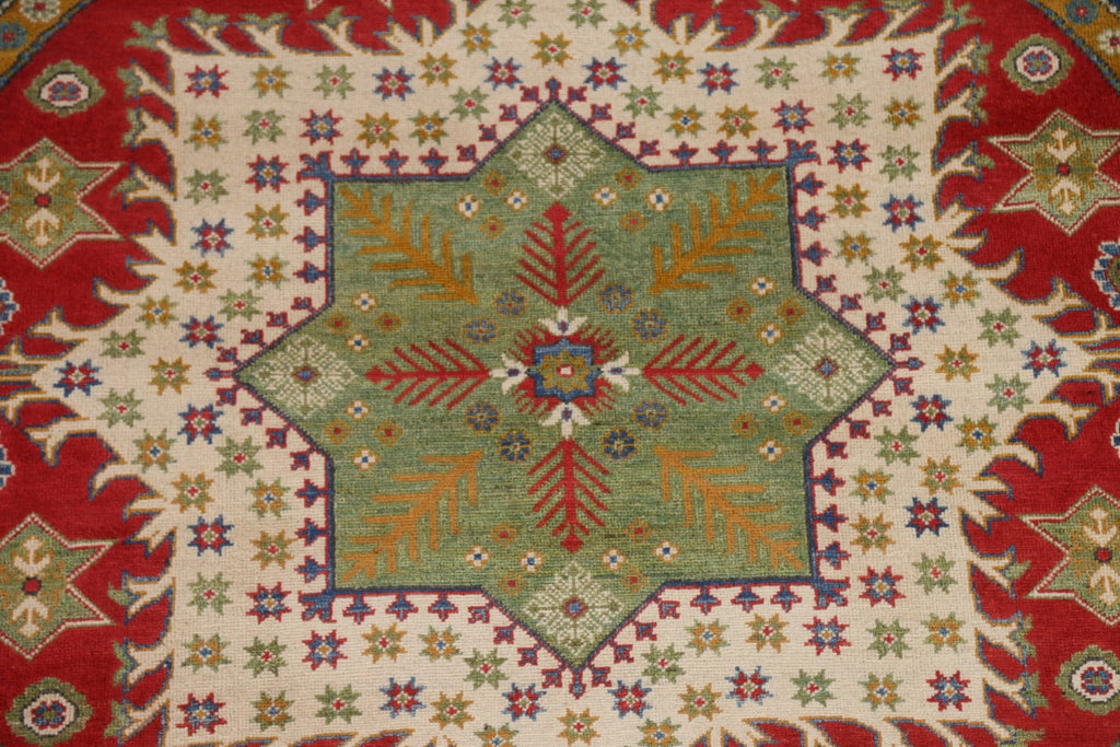 Geometric Kazak Round Area Rug 7x7