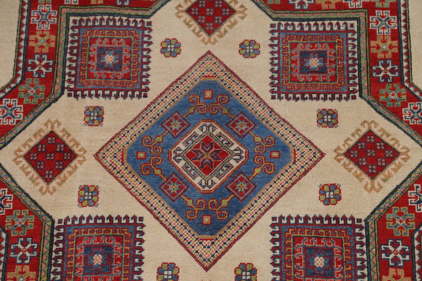 Geometric Kazak Round Area Rug 5x5