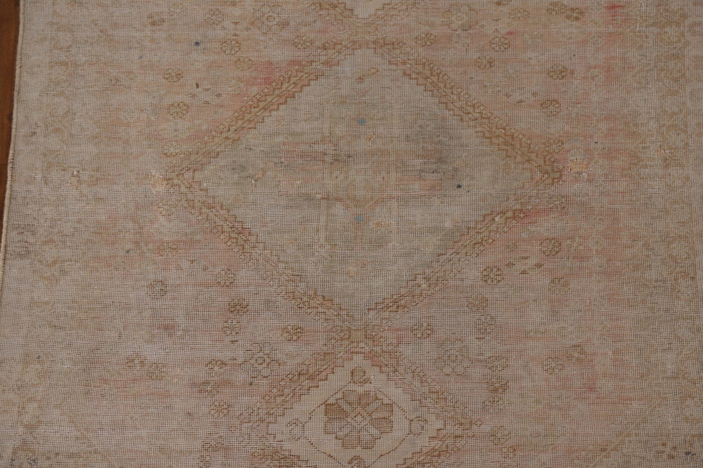 Distressed Shiraz Persian Area Rug 5x6