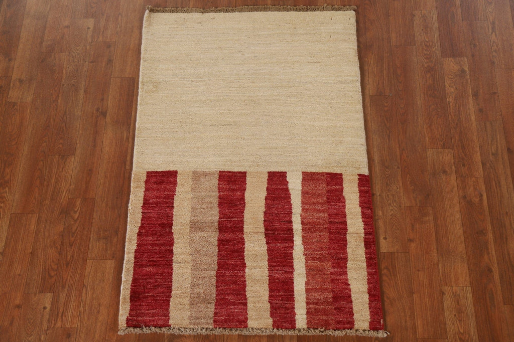 Ivory Gabbeh Kashkoli Oriental Rug 2x4