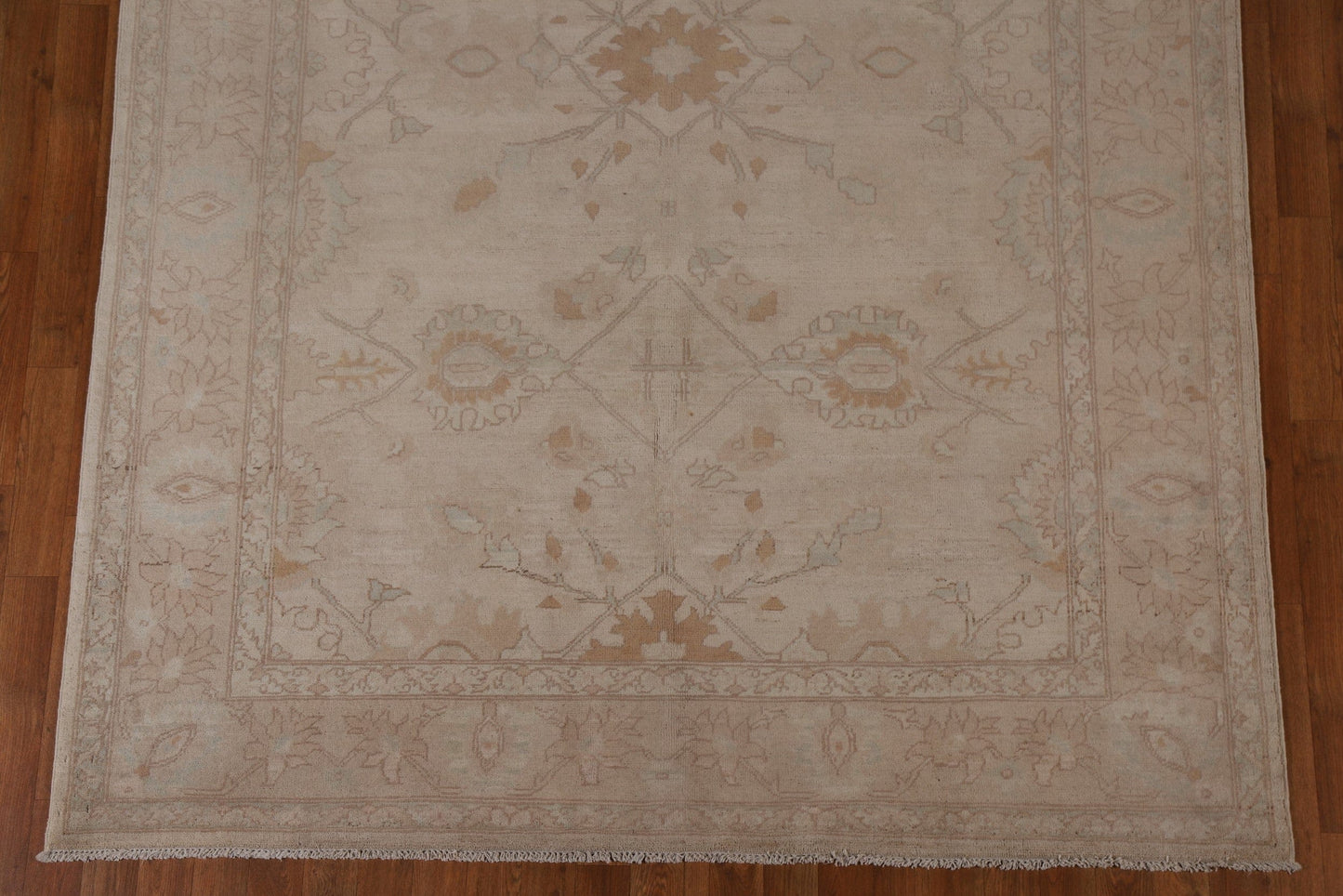 Hand-Knotted Wool Oushak Turkish Area Rug 6x9