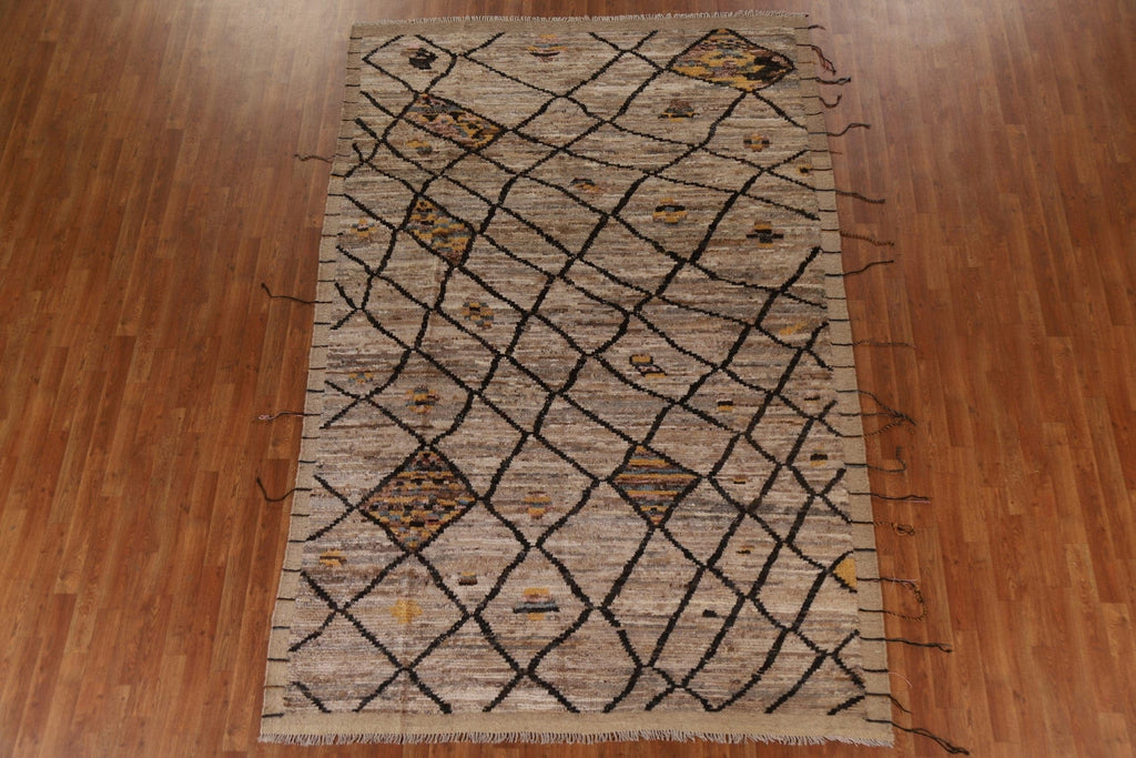 Handmade Wool Moroccan Area Rug 7x10