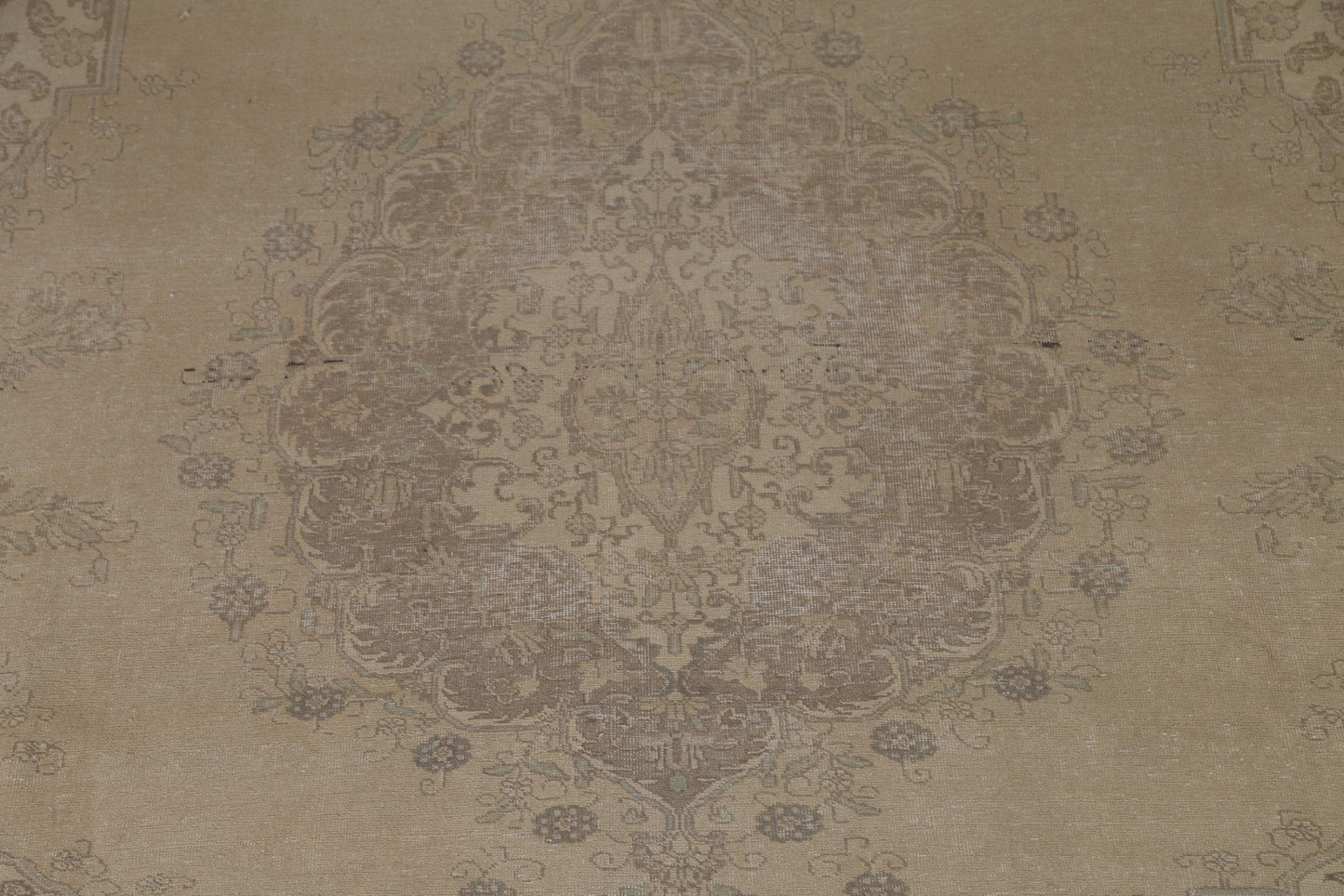 Distressed Tabriz Persian Area Rug 9x13