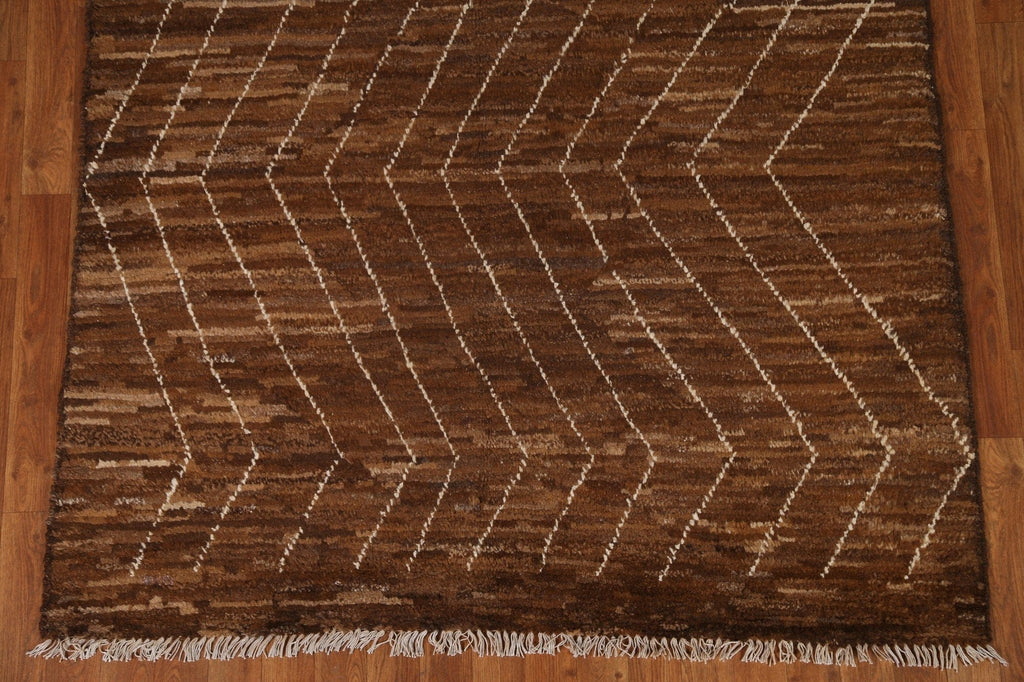 Chevron Moroccan Brown Area Rug 5x8