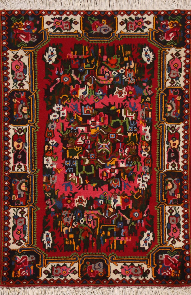 Hand-Knotted Bakhtiari Persian Area Rug 4x5