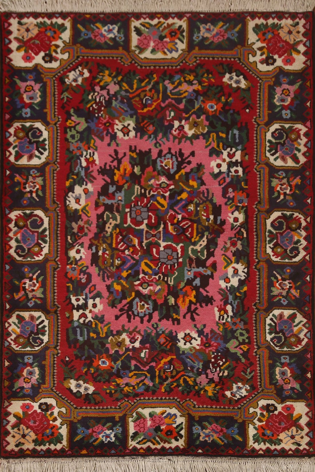 Victorian Style Bakhtiari Persian Area Rug 4x5