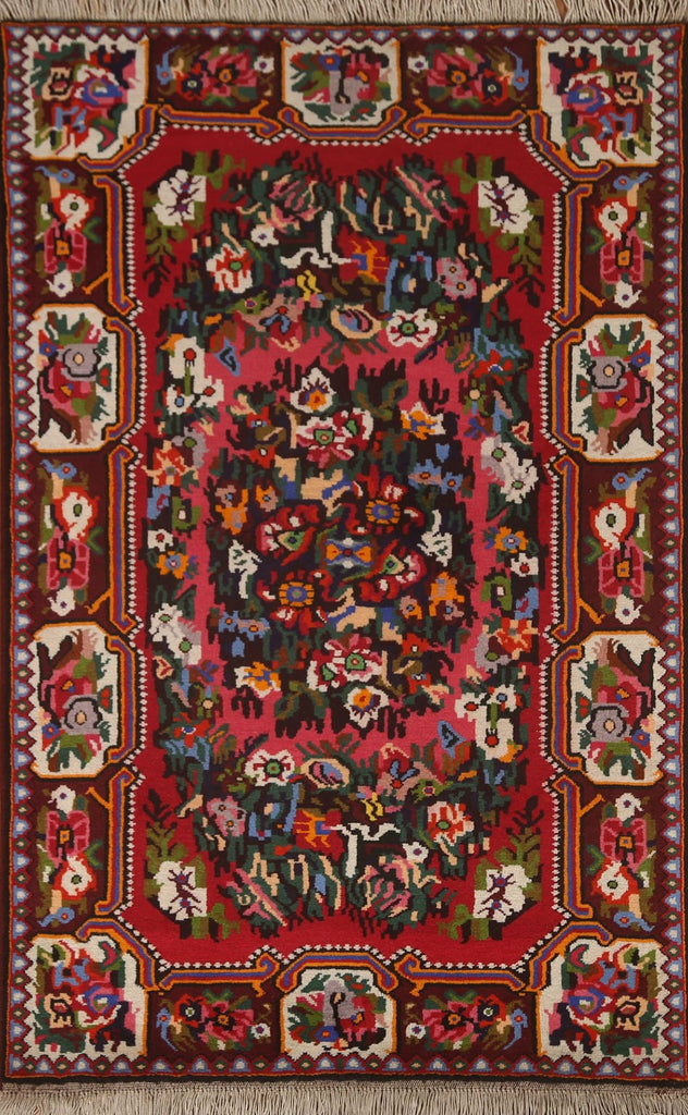 Victorian Style Bakhtiari Persian Area Rug 4x5