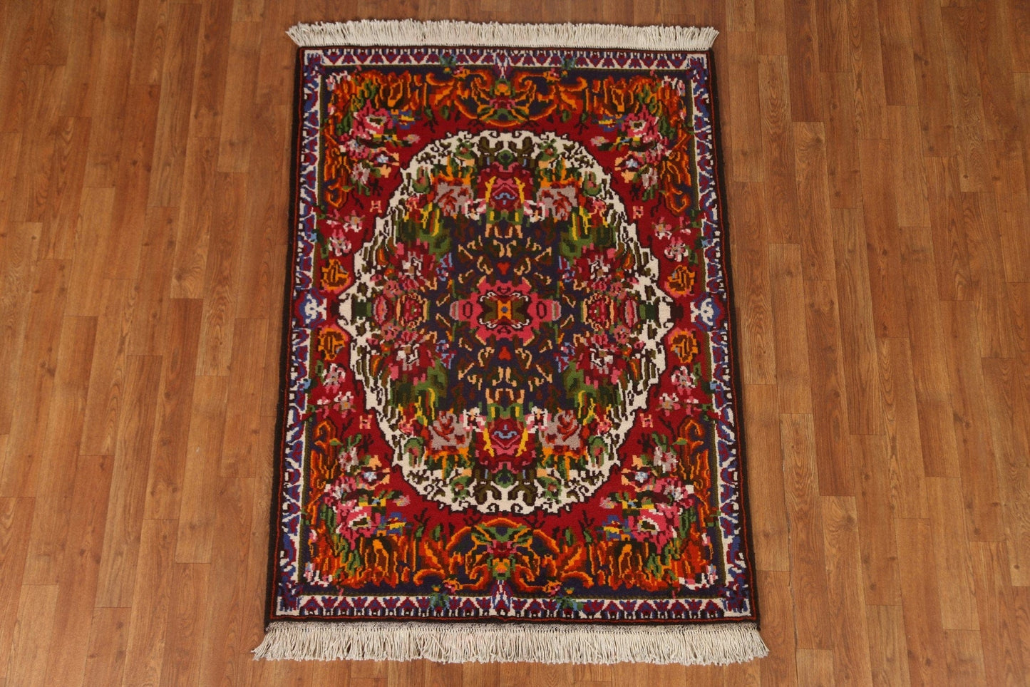 Victorian Style Bakhtiari Persian Area Rug 4x5