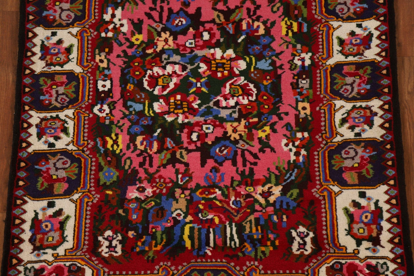 Hand-Knotted Wool Bakhtiari Persian Rug 4x5