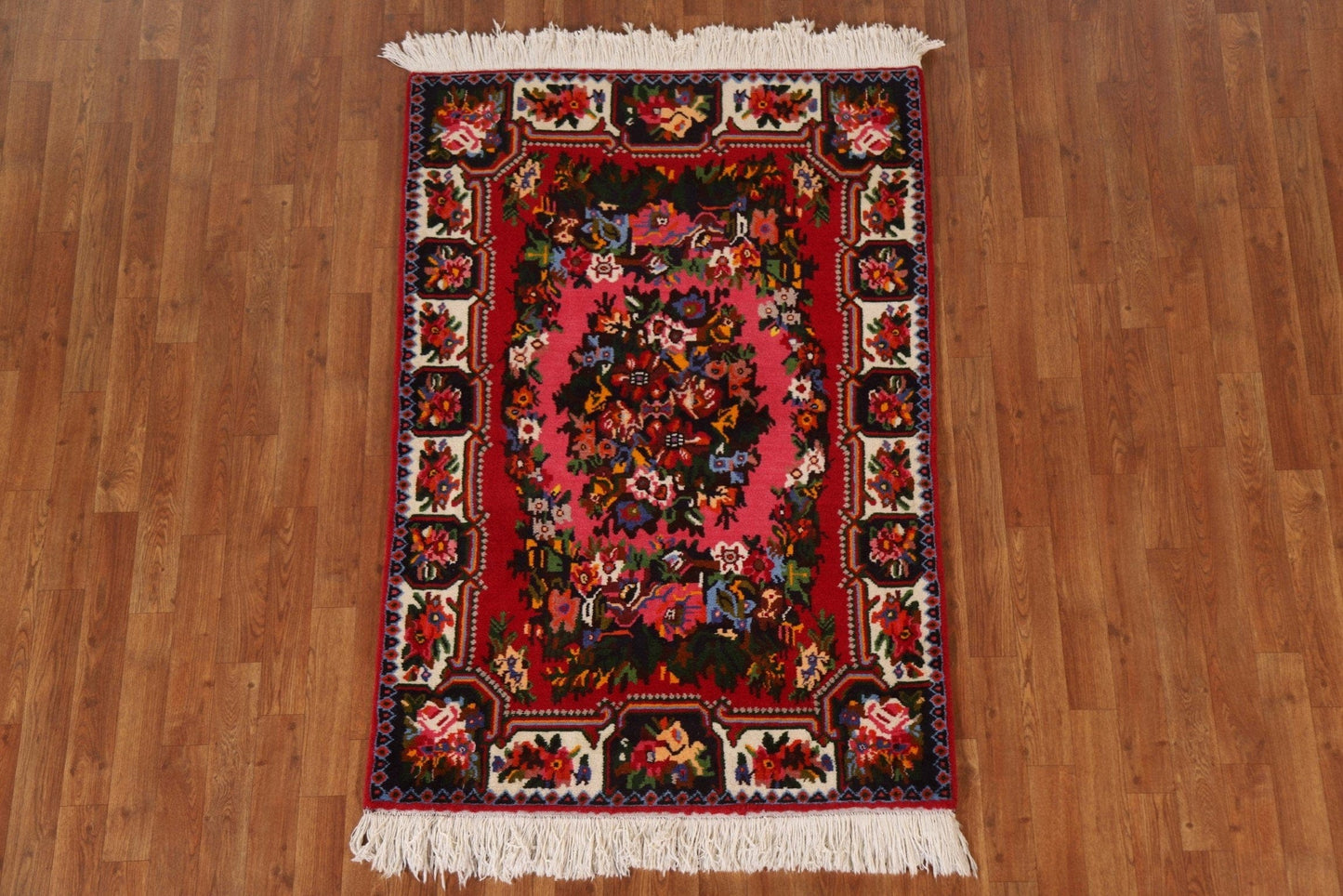 Victorian Style Bakhtiari Persian Area Rug 3x5