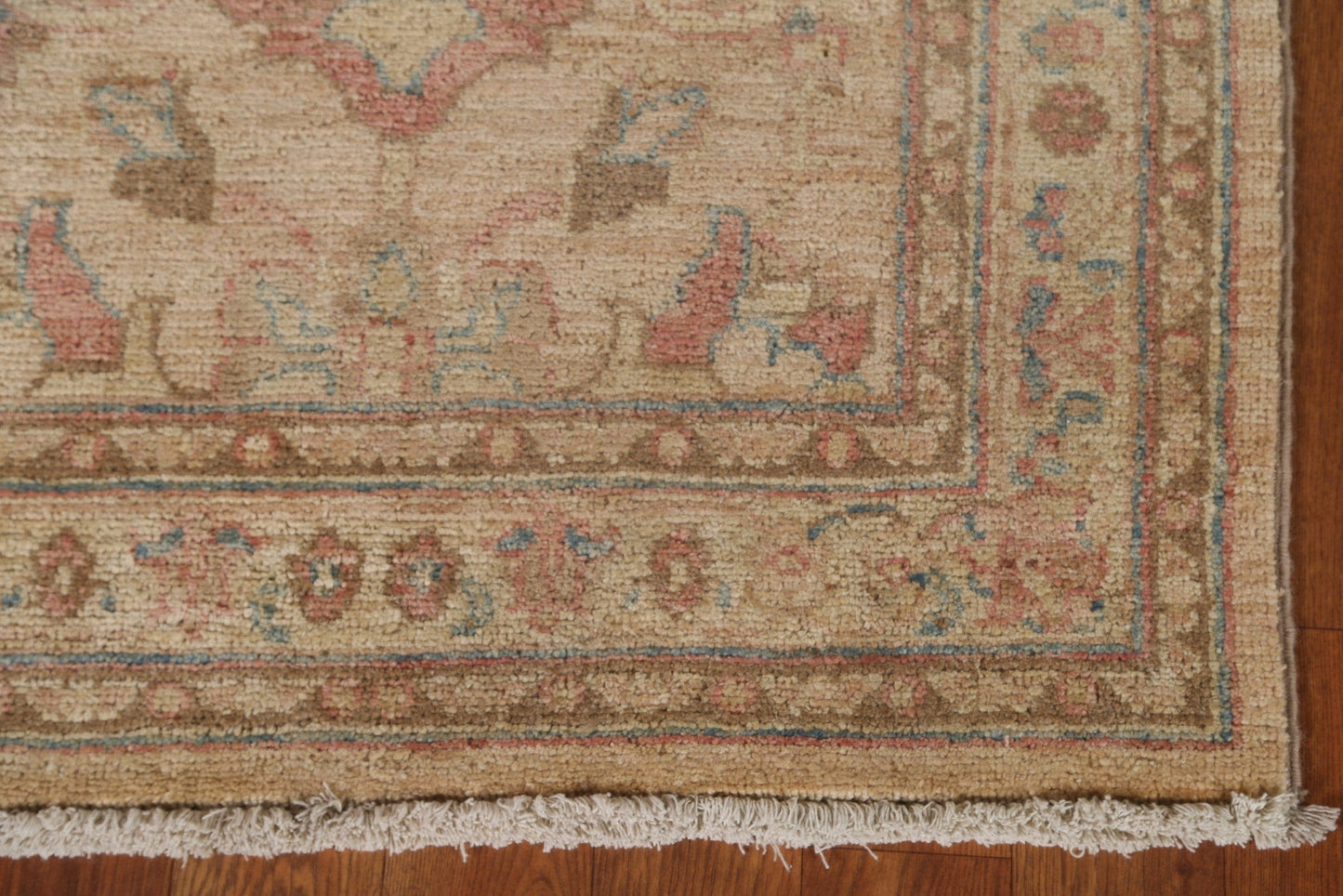 Floral Chobi-Peshawar Oriental Runner Rug 3x7