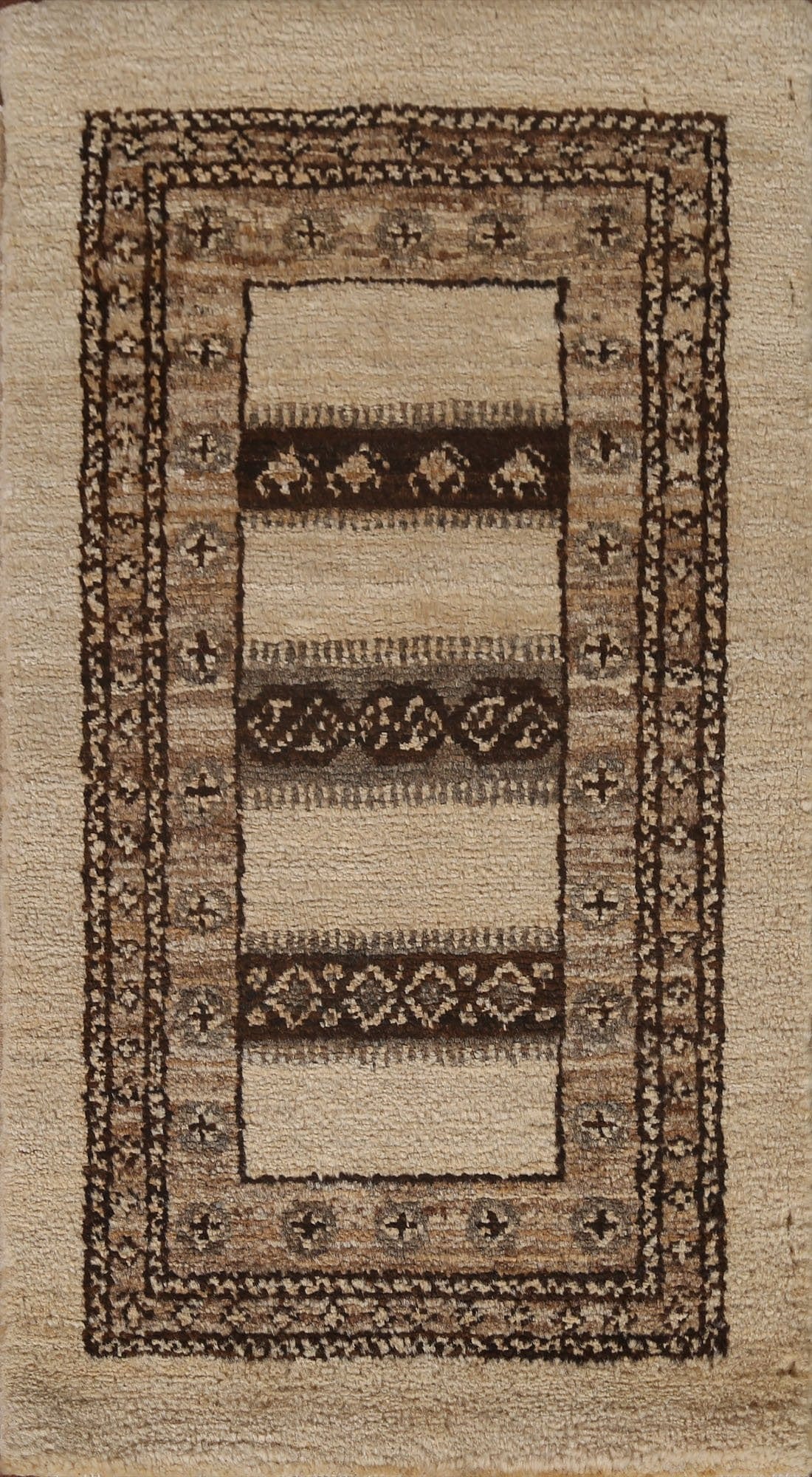 Foyer Size Gabbeh Kashkoli Oriental Rug 1x3