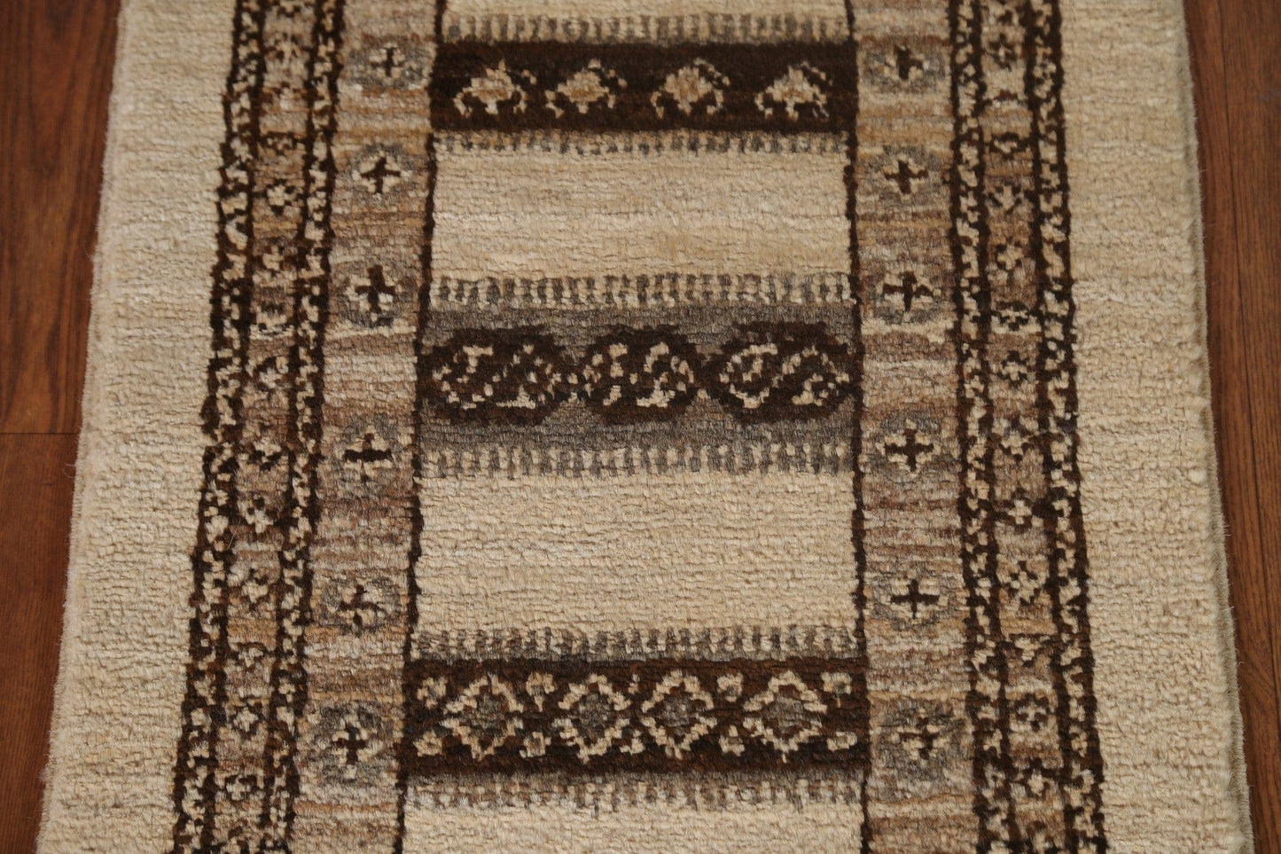 Foyer Size Gabbeh Kashkoli Oriental Rug 1x3