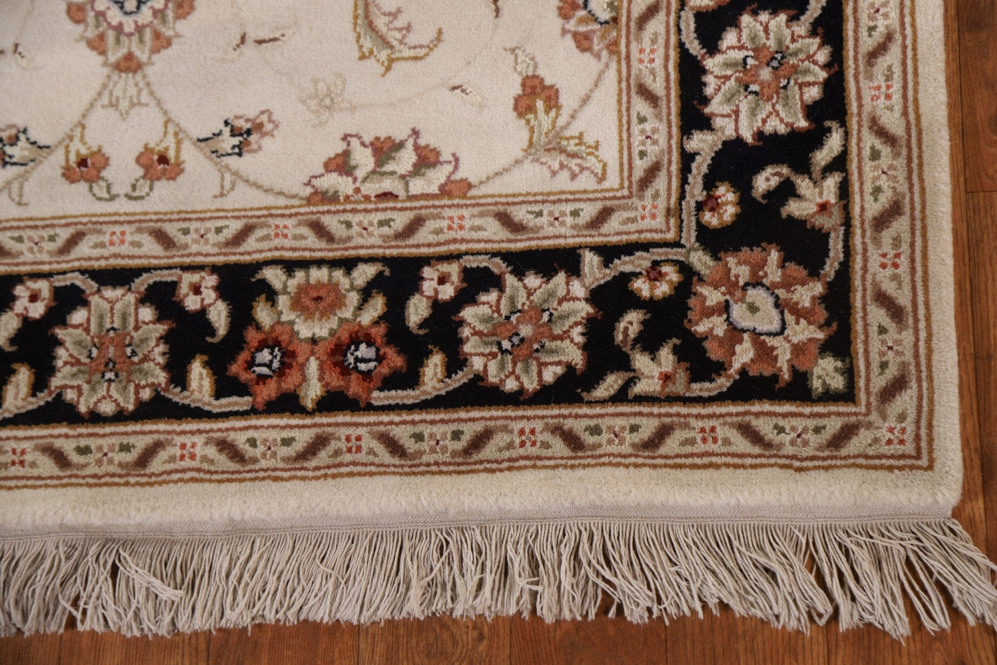 100% Silk Floral Chobi-Peshawar Oriental Rug 3x5