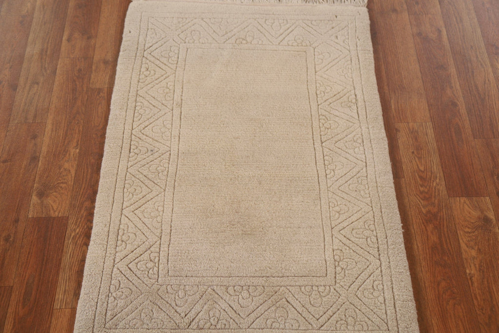 Ivory Nepal Indian Wool Rug 2x3