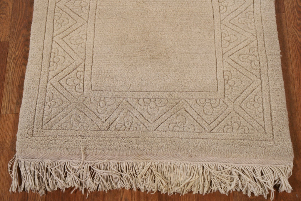 Ivory Nepal Indian Wool Rug 2x3