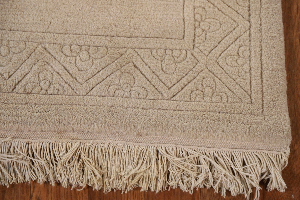 Ivory Nepal Indian Wool Rug 2x3