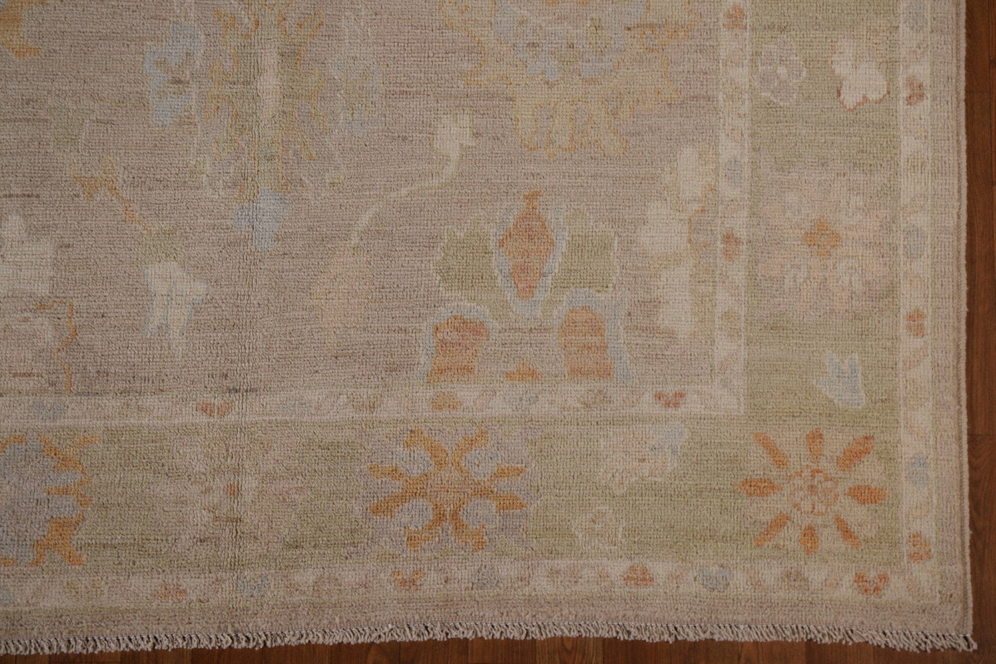 Floral Oushak Vegetable Dye Area Rug 6x9