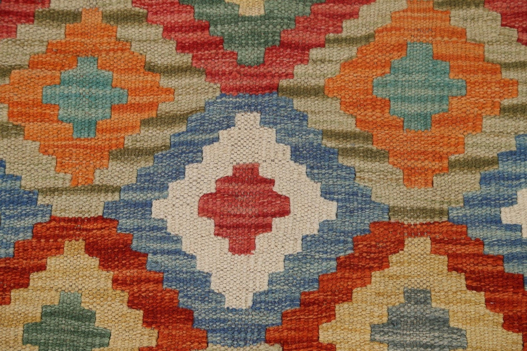 All-Over Kilim Geometric Area Rug 3x6