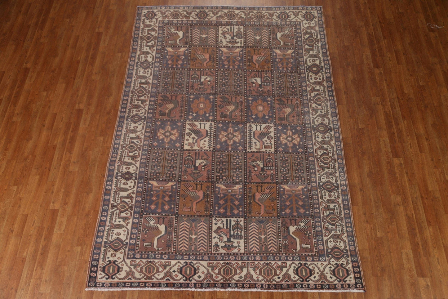 Garden Design Bakhtiari Persian Area Rug 7x10