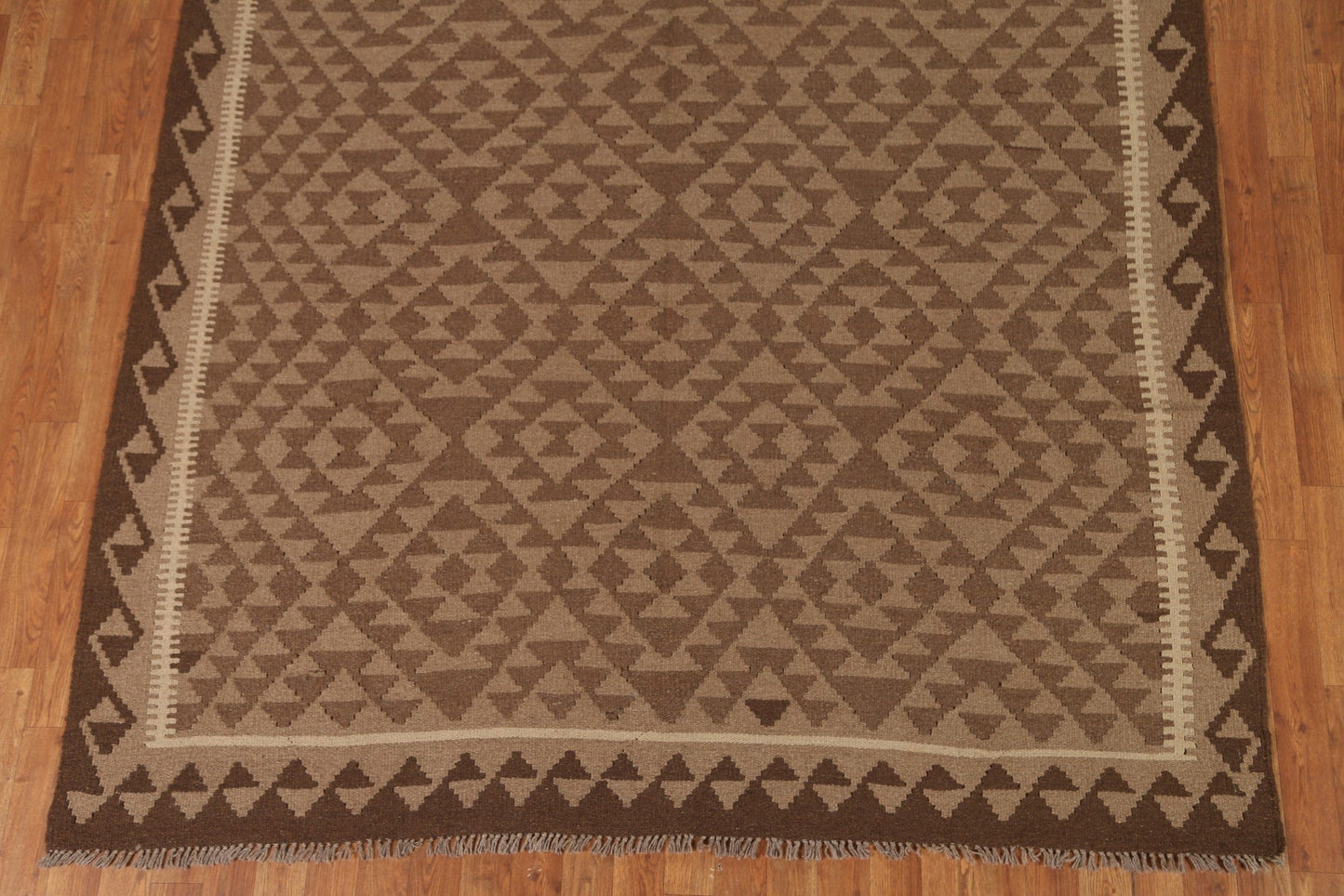 Hand-Woven Wool Kilim Area Rug 7x10