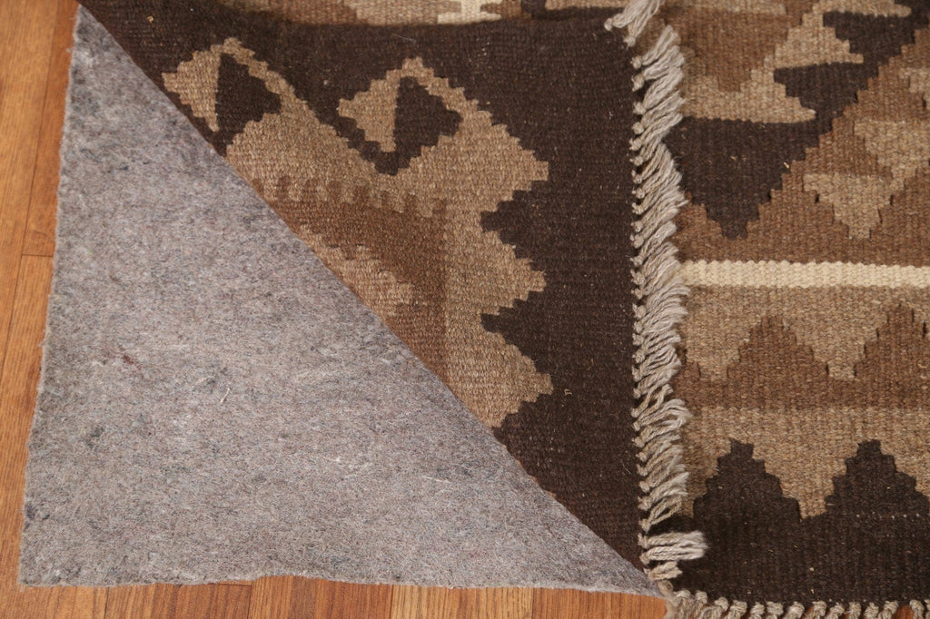 Hand-Woven Wool Kilim Area Rug 7x10