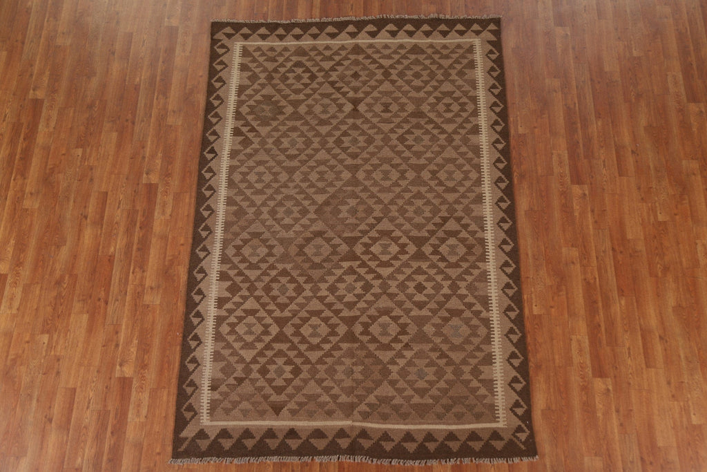 Hand-Woven Wool Kilim Area Rug 5x8