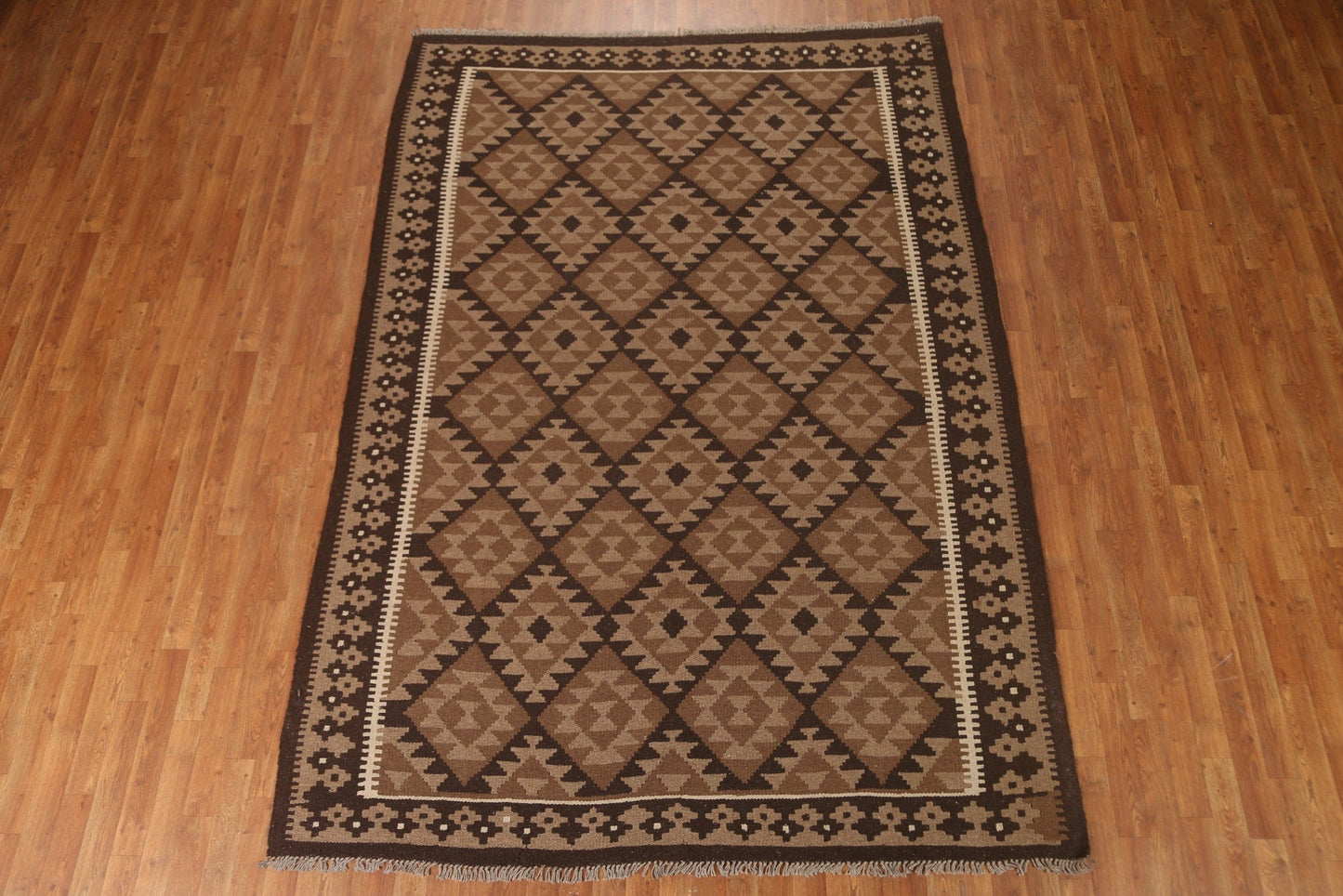 Hand-Woven Wool Kilim Area Rug 7x10