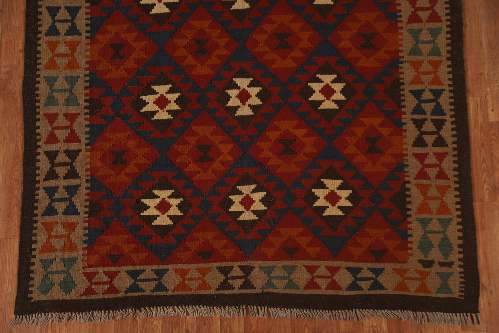 Hand-Woven Wool Kilim Area Rug 5x7