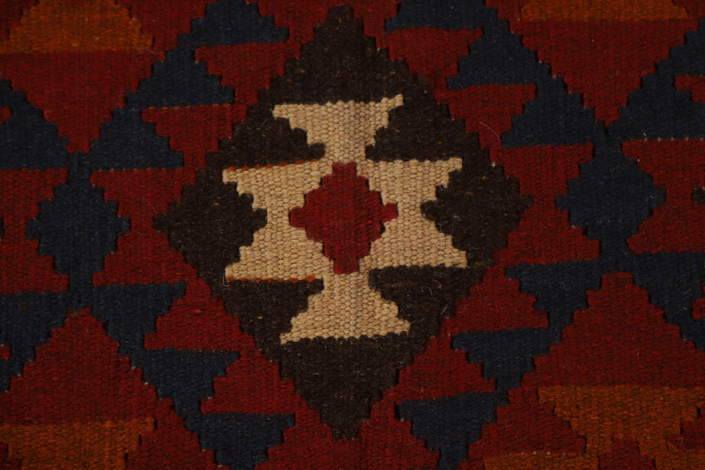 Hand-Woven Wool Kilim Area Rug 5x7