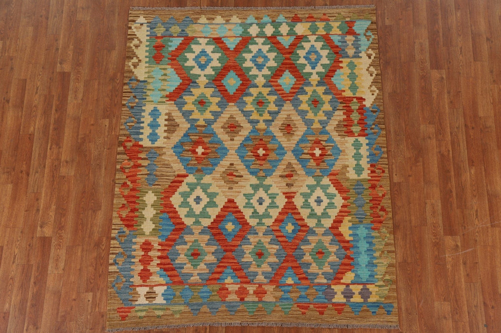 Hand-Woven Kilim Wool Area Rug 5x6