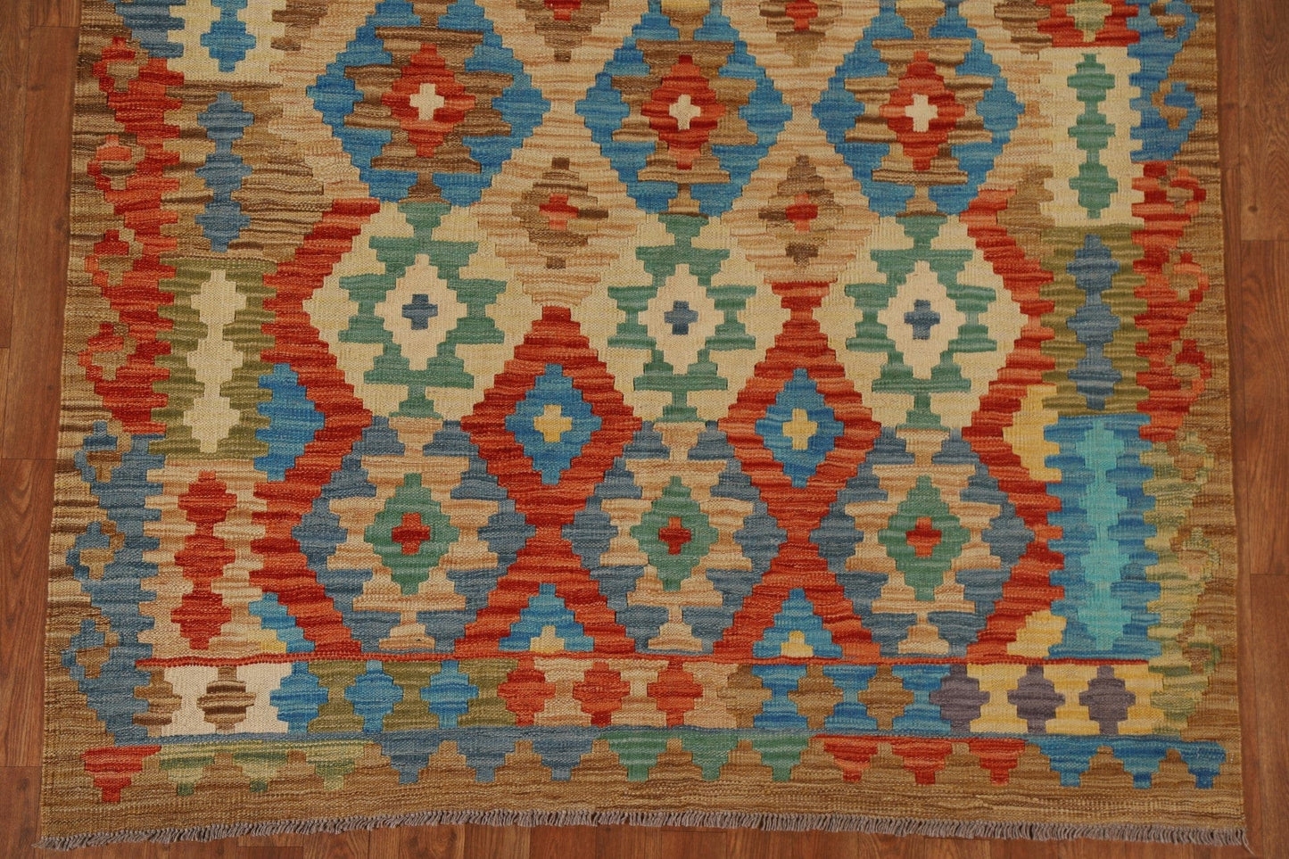 Hand-Woven Kilim Wool Area Rug 5x6