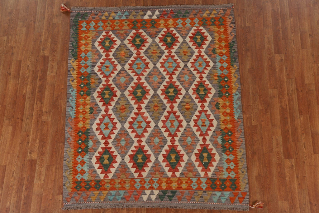 All-Over Kilim Geometric Area Rug 5x6