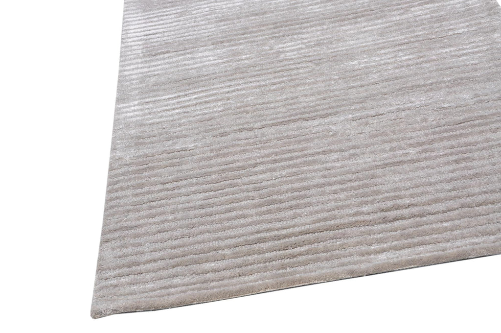 Pasargad Home Edgy Collection Hand-Tufted Bamboo Silk & Wool Area Rug,  2' 6" X 10' 0", Silver