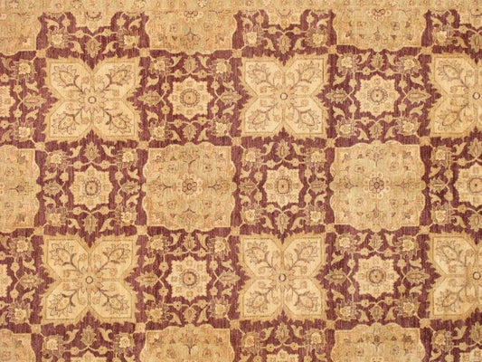 Ferehan Collection Hand-Knotted Lamb's Wool Area Rug- 9' 1" X 12' 5"