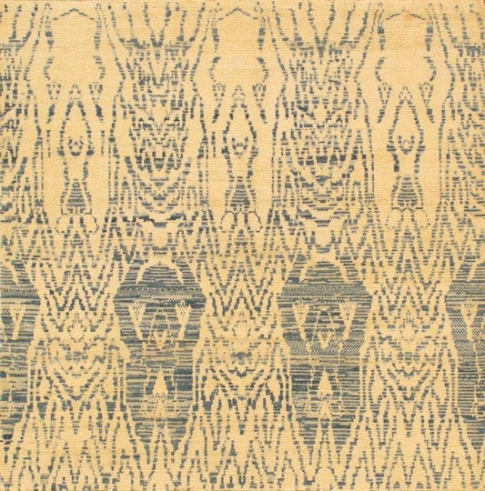 Ikat Collection Hand-Knotted Lamb's Wool Area Rug- 4' 11" X 5' 1"
