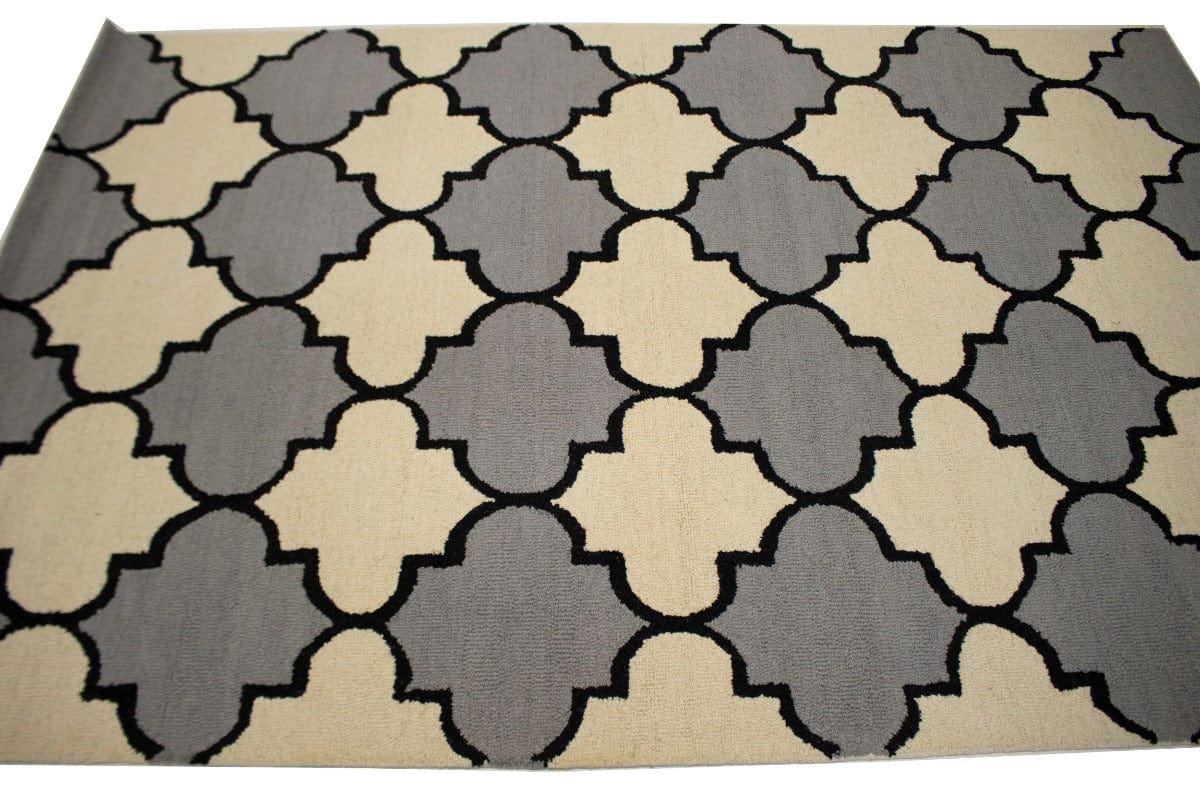 Cream & Gray Floral Trellis Design 5X8 Hand-Tufted Modern Rug