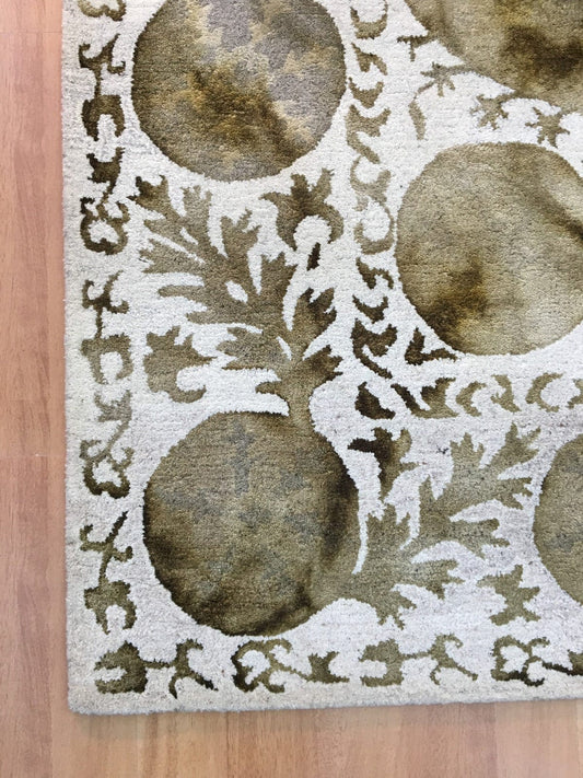 Ivory Floral 5X8 Hand-Tufted Modern Rug