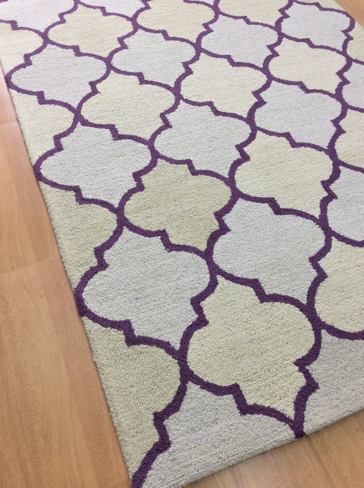 Violet Trellis 5X8 Hand-Tufted Modern Rug