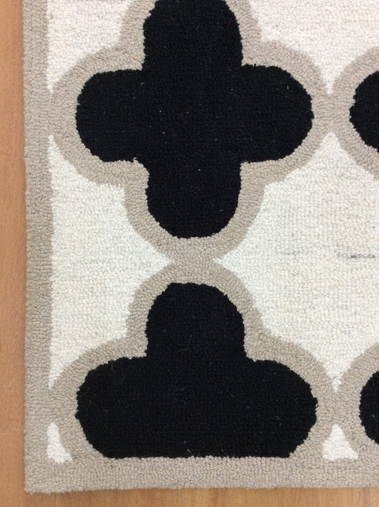 Ivory Trellis 5X8 Hand-Tufted Modern Rug