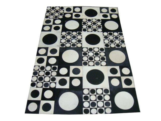Modern Collection Hand-Knotted Cowhide Area Rug- 4' 0" X 6' 0"
