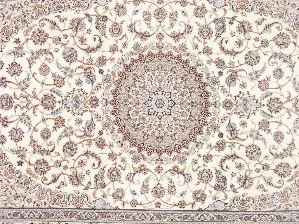 Nain Colletion Hand-Knotted Silk & Wool Area Rug- 6'10" X 10' 3"