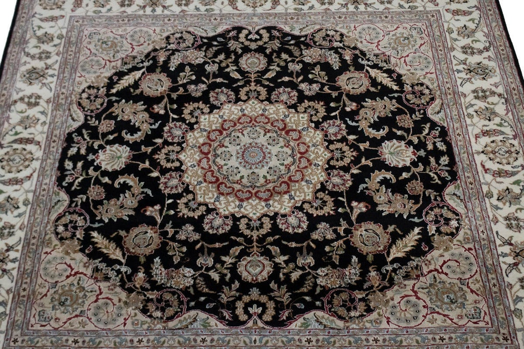 Black Floral Nain 8X8 Oriental Square Rug