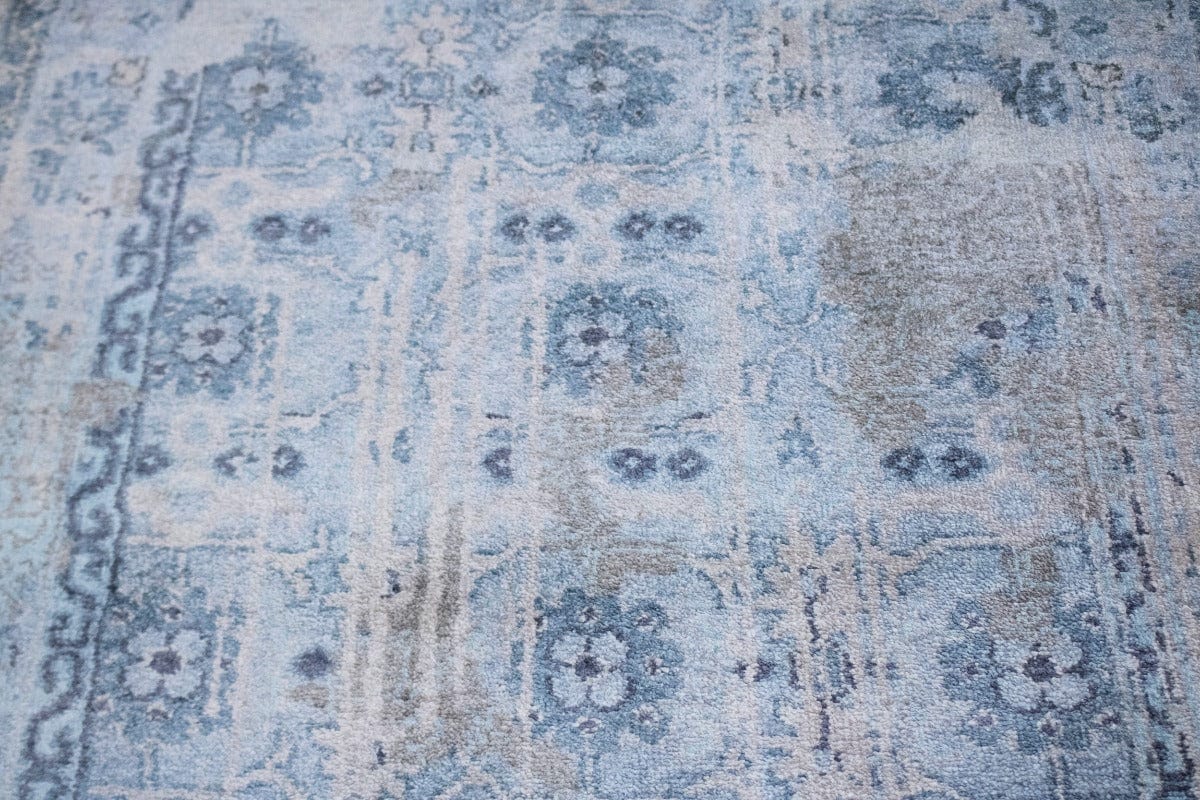 Light Blue Transitional 5X8 Modern Oriental Rug